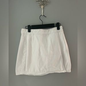THE LOLA MINI SKIRT WHITE